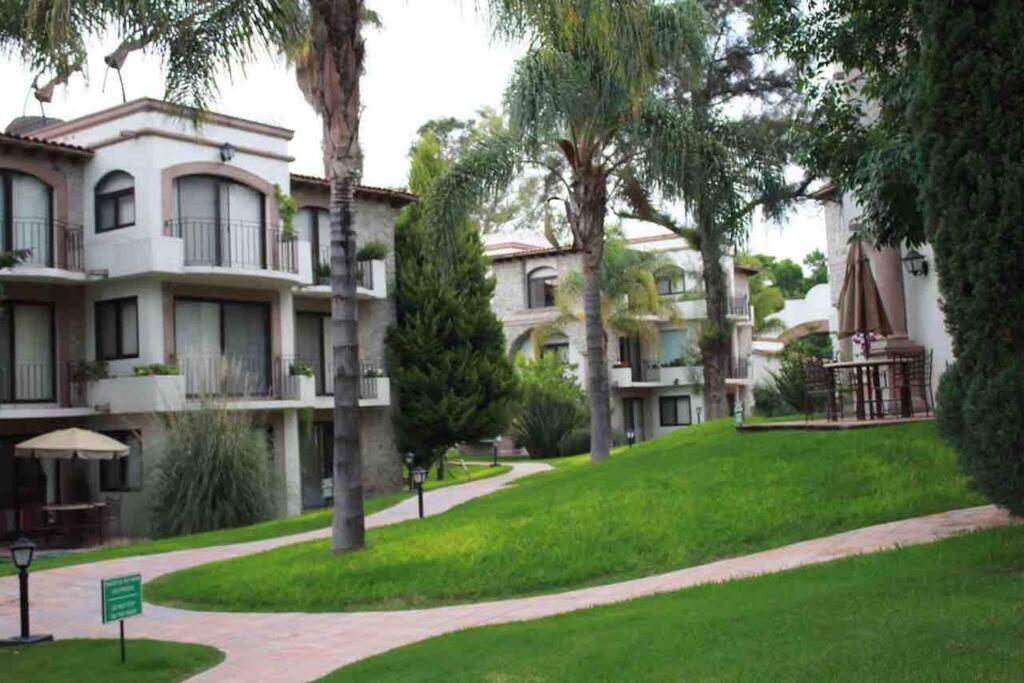 Elegante Habitacion Ideal Para Tu Estancia. Сан-Міґель-де-Альєнде Екстер'єр фото